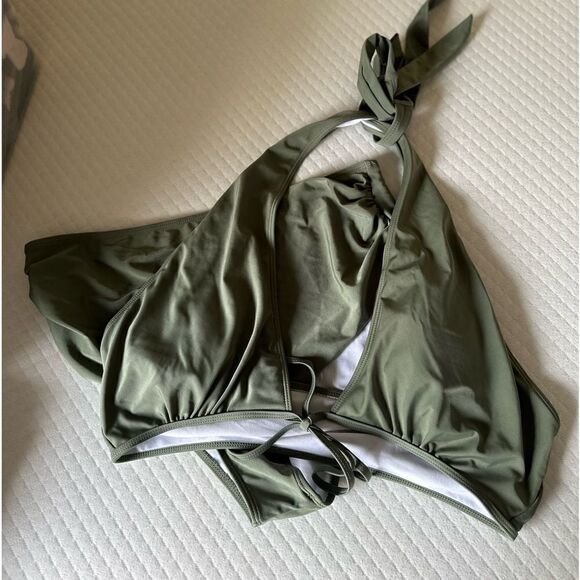Green bikini set - NWOT - Picture 1 of 9